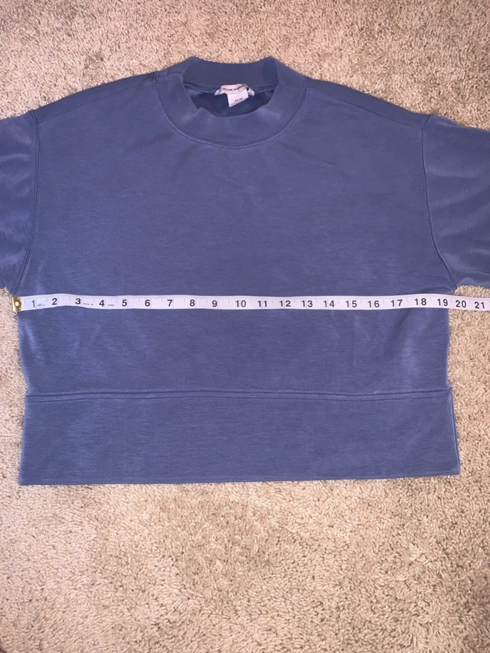 Club Monaco Women’s XS Boxy Cropped Drop Sleeve Crewneck Blue Sweatshirt - Picture 7 of 9